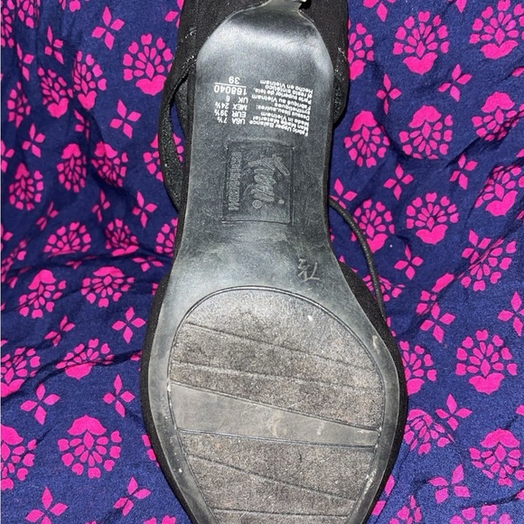 Elegant Black Lace-Up Women's Shoes - Picture 4 of 5